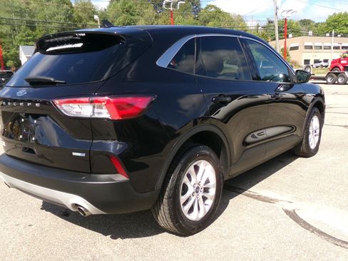 Used 2020 Ford Escape SE AWD/4WD image 6