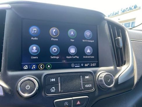 Used 2022 GMC Terrain SLT w/ Infotainment Package II AWD/4WD image 27