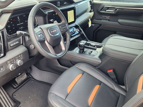 New 2026 GMC Sierra 1500 AT4 w/ AT4 Premium Package AWD/4WD image 13