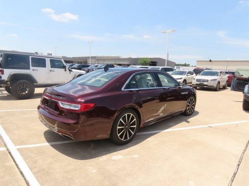 Used 2020 Lincoln Continental Reserve FWD image 9