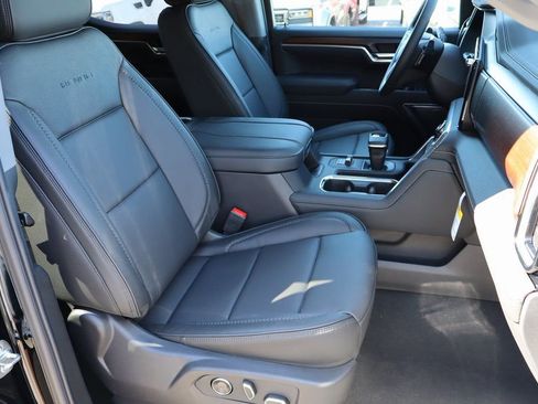 New 2026 GMC Sierra 1500 Denali w/ Denali Reserve Package AWD/4WD image 26