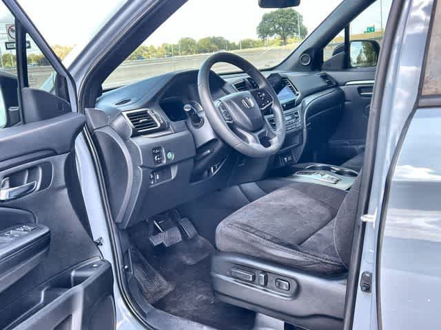 Used 2022 Honda Pilot Sport image 3