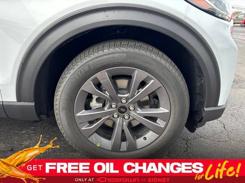 New 2026 Ford Explorer Active w/ Active Comfort Package AWD/4WD image 12