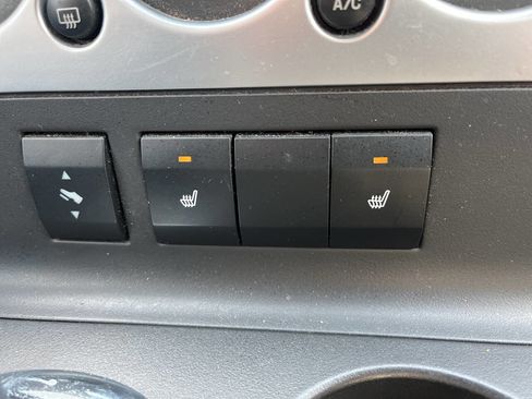 Used 2007 Ford Explorer XLT image 21