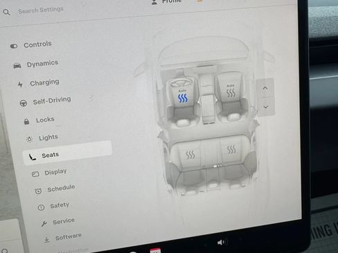 Used 2024 Tesla Model 3 Standard Range RWD image 19