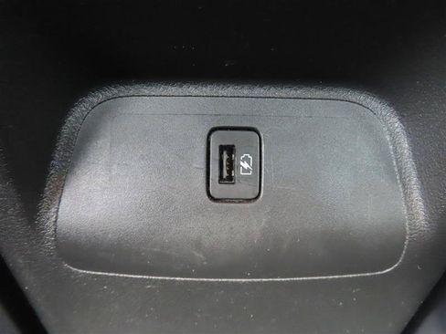 Used 2025 Nissan Sentra SV FWD image 28