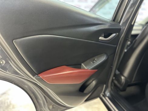 Used 2017 MAZDA CX-3 Touring image 21