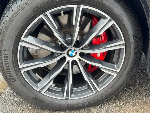 Certified 2025 BMW X5 xDrive40i w/ M Sport Package image 7