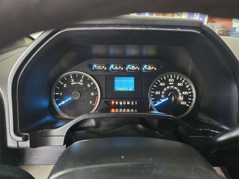 Used 2015 Ford F150 XLT w/ Trailer Tow Package AWD/4WD image 24