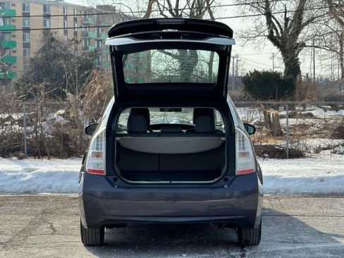 Used 2010 Toyota Prius Five FWD image 15