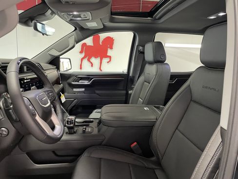 New 2026 GMC Sierra 1500 Denali AWD/4WD image 12