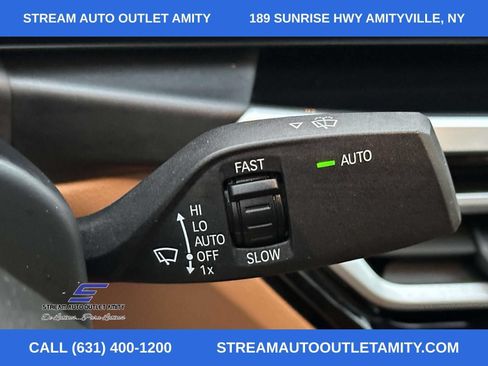 Used 2024 BMW 330i xDrive Sedan w/ Premium Package AWD/4WD image 29