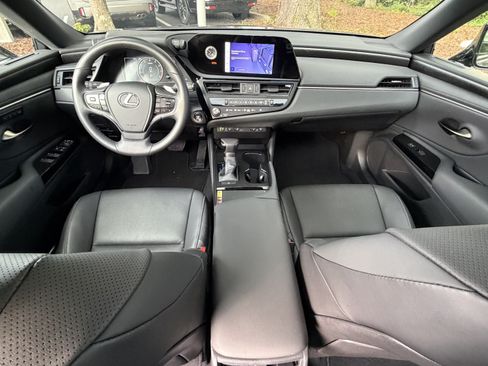 Used 2025 Lexus ES 350 w/ Premium Package FWD image 34