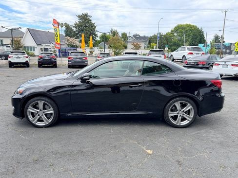 Used 2012 Lexus IS 350C w/ Luxury Pkg RWD image 8