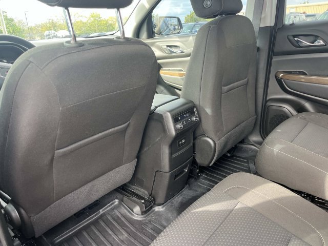 Used 2023 GMC Acadia SLE FWD image 20