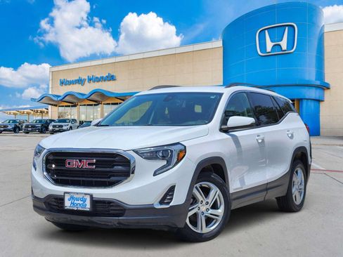 Used 2020 GMC Terrain SLE w/ Driver Convenience Package FWD image 1