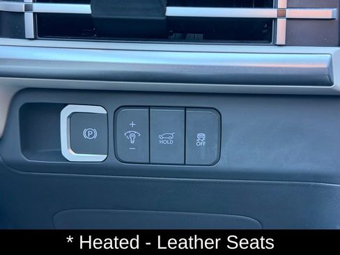 Certified 2026 Hyundai Santa Fe SEL AWD/4WD image 25