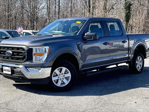 Used 2022 Ford F150 XL w/ Equipment Group 101A High AWD/4WD image 3