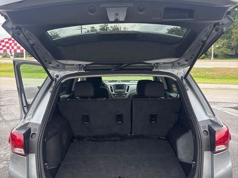 Used 2023 Chevrolet Equinox LS FWD image 27