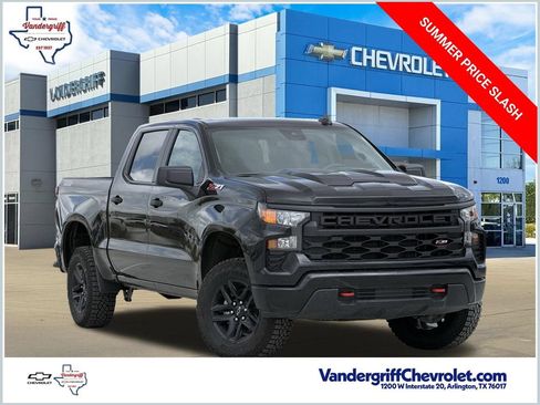 New 2026 Chevrolet Silverado 1500 Custom Trail Boss AWD/4WD image 1