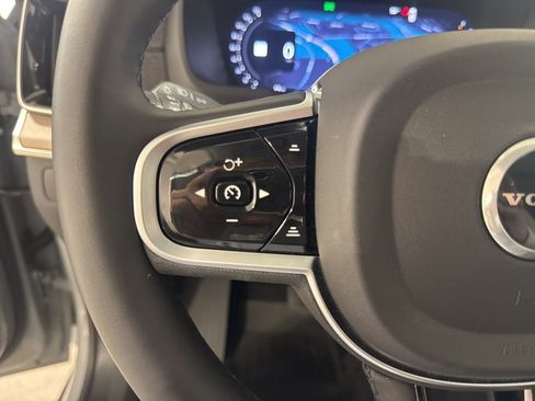 Used 2026 Volvo XC90 B6 Plus w/ Protection Package Premier image 9