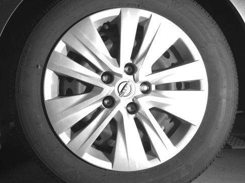 Used 2025 Nissan Sentra S FWD image 14