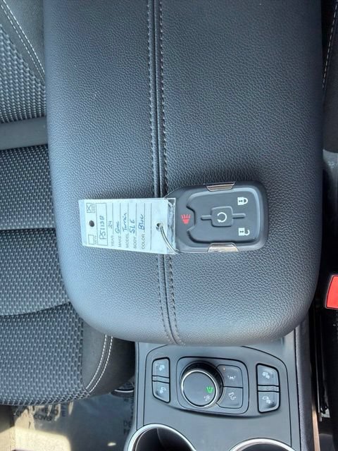 Certified 2024 GMC Terrain SLE w/ Driver Convenience Package FWD image 21