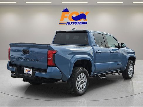 New 2026 Toyota Tacoma SR5 image 4