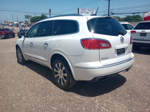 Used 2017 Buick Enclave Leather w/ Enclave Sport Touring Edition FWD image 5