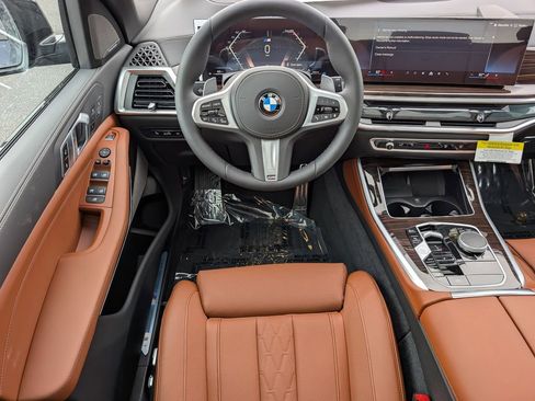 New 2026 BMW X5 xDrive40i w/ M Sport Package image 18