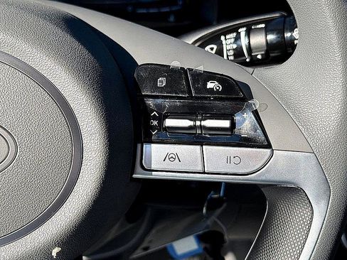 New 2026 Hyundai Elantra SE image 12