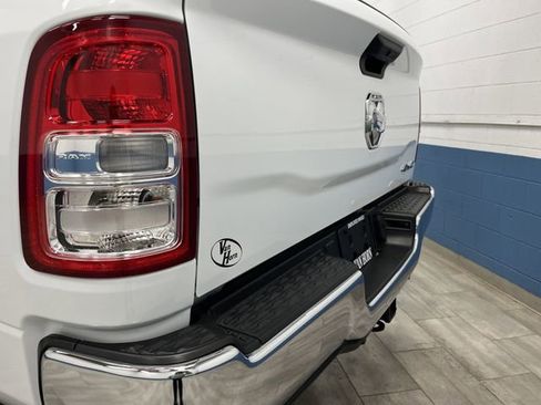 Used 2024 RAM 2500 Tradesman w/ Chrome Appearance Group image 32