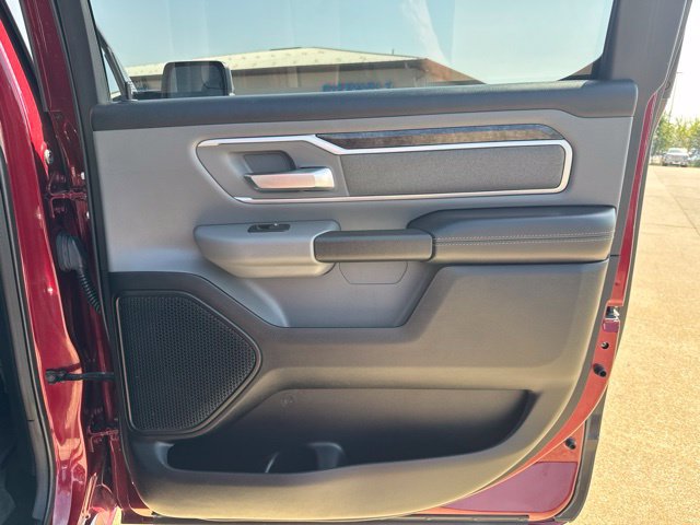 Used 2020 RAM 1500 Big Horn AWD/4WD image 24