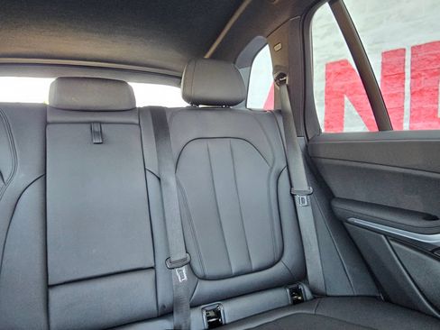 Used 2022 BMW X5 xDrive40i w/ Parking Assistance Package AWD/4WD image 27