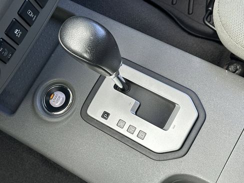 Used 2021 Nissan Frontier SV image 21