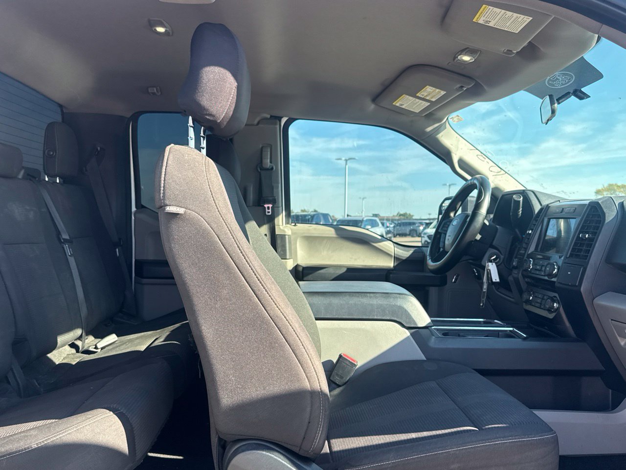 Used 2017 Ford F150 XL w/ Equipment Group 101A Mid AWD/4WD image 34