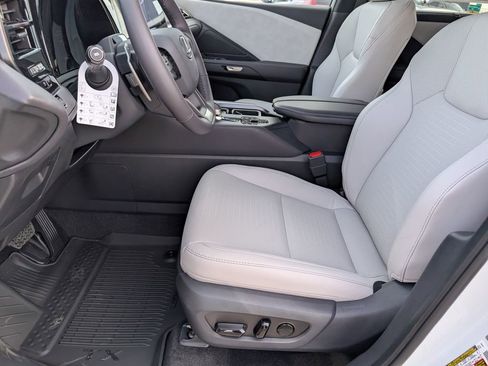 New 2026 Lexus TX 350 AWD image 10