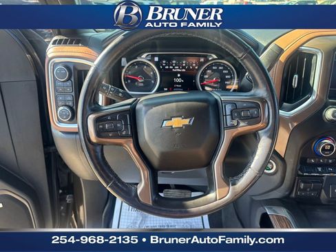 Used 2021 Chevrolet Silverado 3500 High Country image 20
