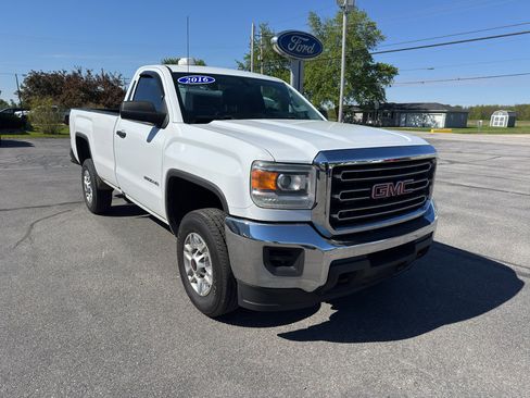 Used 2016 GMC Sierra 2500 2WD Regular Cab image 4