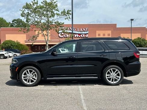 Used 2023 Dodge Durango GT AWD/4WD image 2