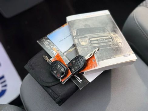 Used 2015 Ford F250 XLT w/ FX4 Off-Road Package image 5