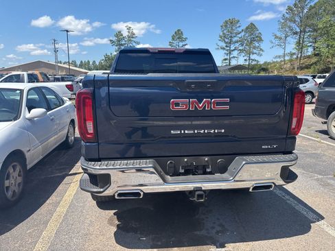 Used 2021 GMC Sierra 1500 SLT w/ SLT Premium Plus Package AWD/4WD image 6