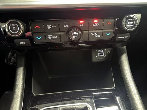 New 2026 Jeep Compass Limited image 15