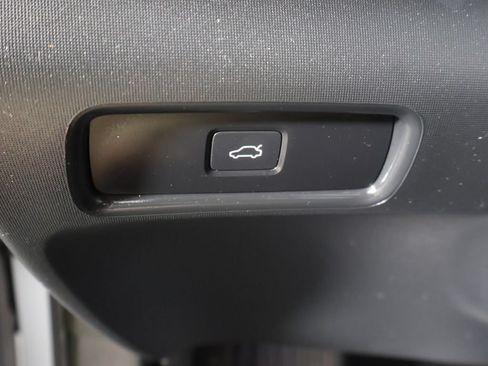 Used 2024 Polestar Polestar 2 AWD/4WD image 19