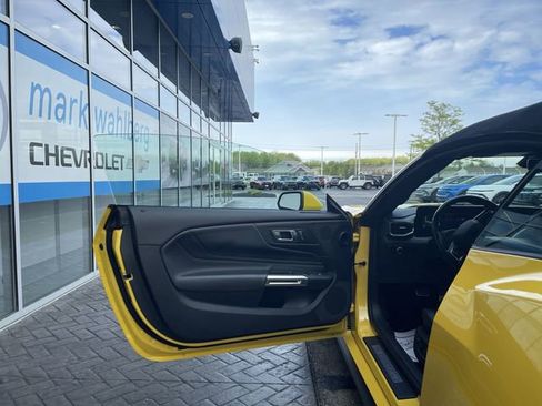 Used 2024 Ford Mustang Premium RWD image 21
