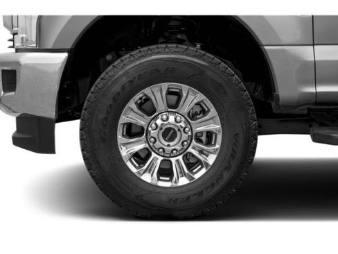 Used 2019 Ford F250 XLT w/ XLT Premium Package image 11