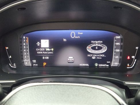 Used 2022 Honda Civic Touring image 18