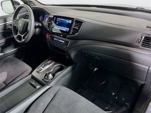 Used 2022 Honda Pilot Sport image 27