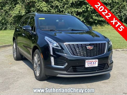 Used 2022 Cadillac XT5 Premium Luxury image 1