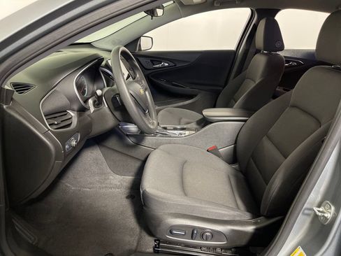 Used 2024 Chevrolet Malibu LT FWD image 13
